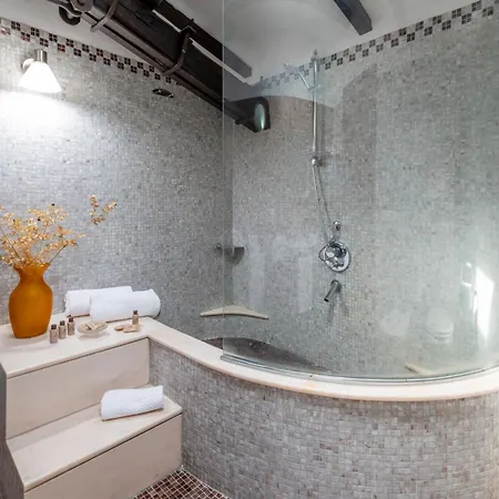 Favoloso Con Terrazzo E Vista Mozzafiato