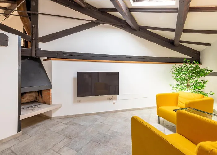 Favoloso Con Terrazzo E Vista Mozzafiato Апартаменты Неаполь